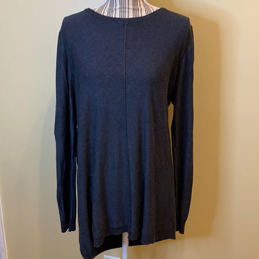 JOAN Vass Gray Women’s Sweater